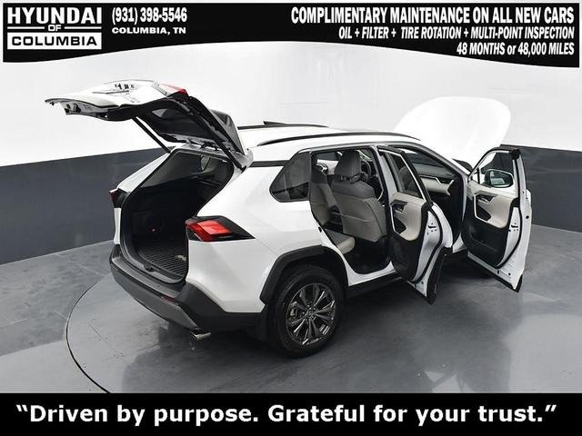 Photo of 2024 Wind Chill Pearl Toyota RAV4 Hybrid