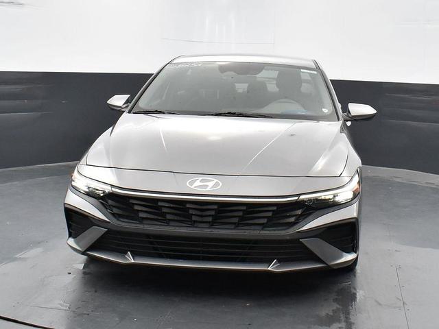 Photo of 2024 Metal Hyundai ELANTRA