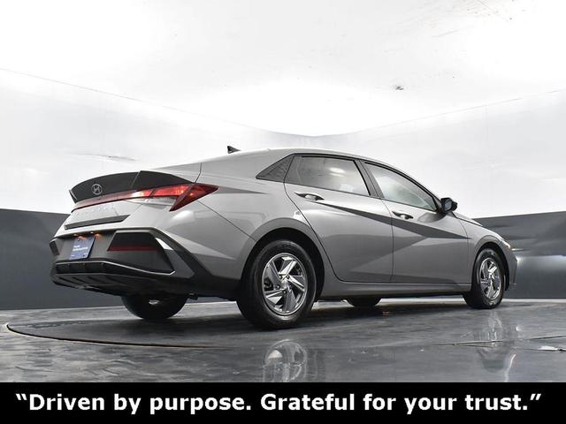 Photo of 2024 Metal Hyundai ELANTRA