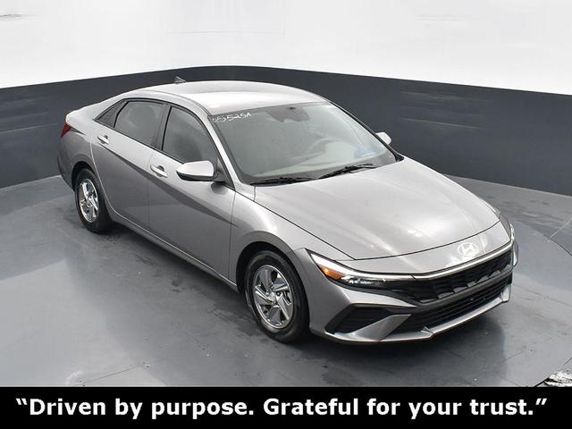 Photo of 2024 Metal Hyundai ELANTRA