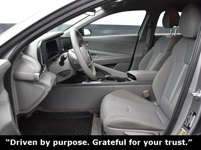 Photo of 2024 Metal Hyundai ELANTRA