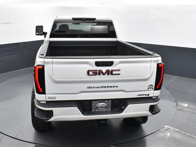 Photo of 2024 Summit White GMC Sierra 2500