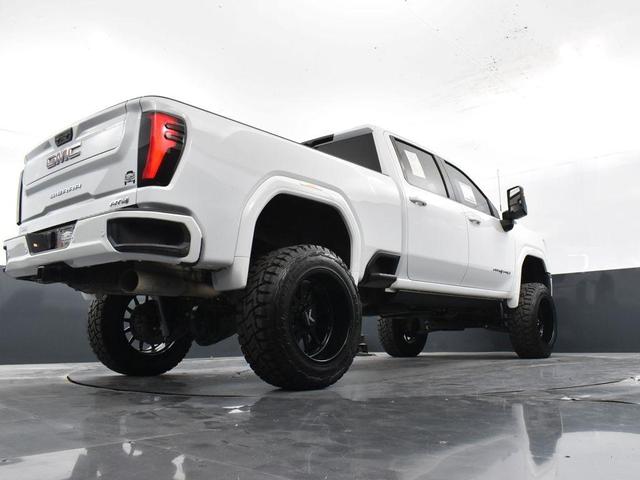 Photo of 2024 Summit White GMC Sierra 2500