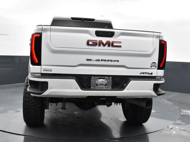Photo of 2024 Summit White GMC Sierra 2500