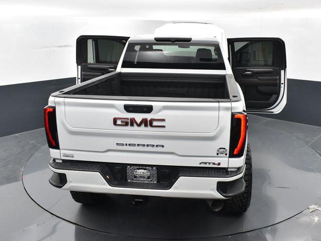 Photo of 2024 Summit White GMC Sierra 2500