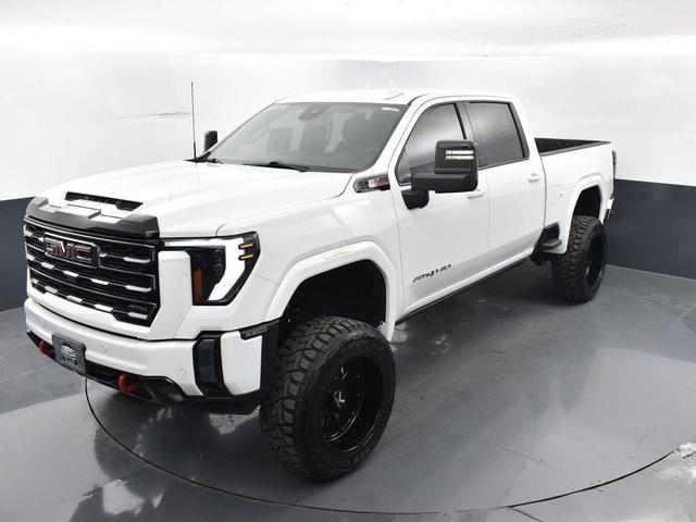 Photo of 2024 Summit White GMC Sierra 2500