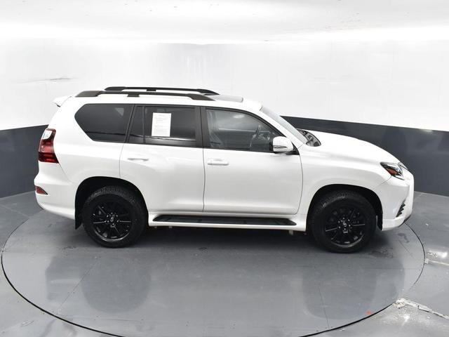 Photo of 2022 Starfire Pearl Lexus GX 460