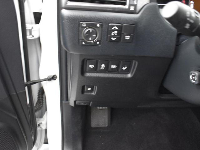 Photo of 2022 Starfire Pearl Lexus GX 460