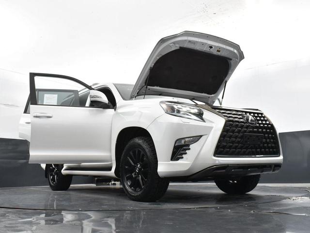 Photo of 2022 Starfire Pearl Lexus GX 460