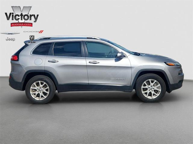 Photo of 2018 Billet Silver Metallic Clearcoat Jeep Cherokee
