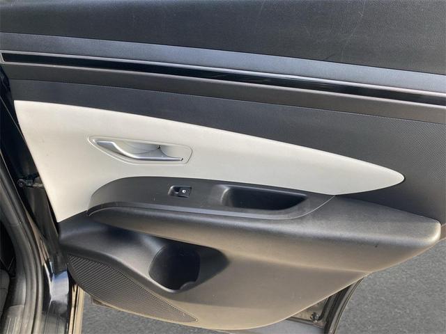 Photo of 2022 Phantom Black Hyundai TUCSON