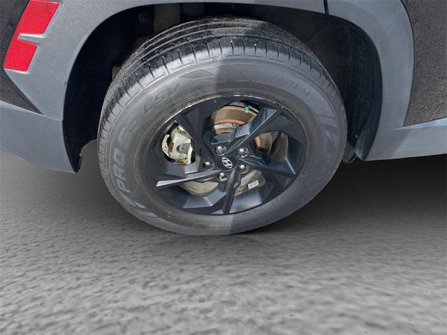 Photo of 2022 Phantom Black Hyundai TUCSON