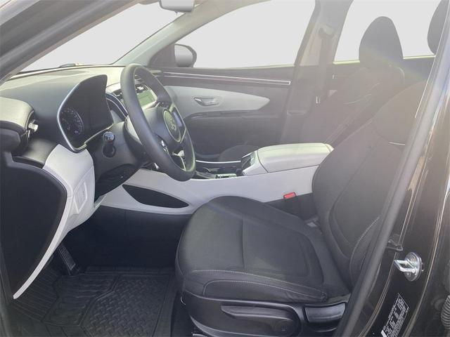 Photo of 2022 Phantom Black Hyundai TUCSON