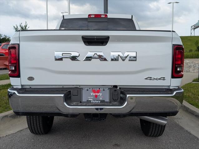Photo of 2025 Bright White Clearcoat RAM 2500