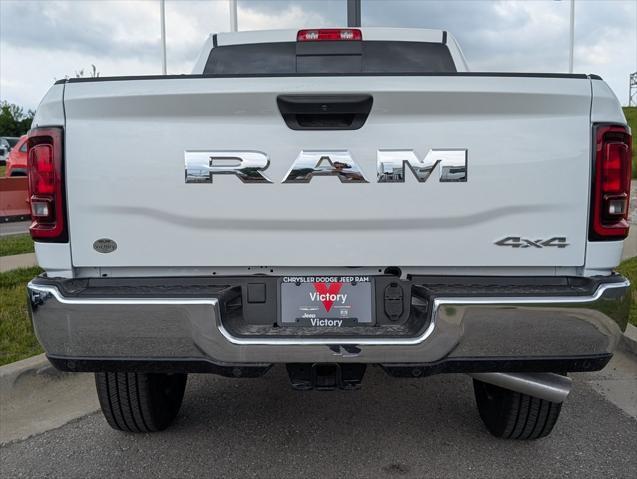 Photo of 2025 Bright White Clearcoat RAM 2500