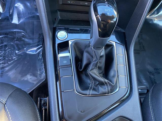 Photo of 2024 Deep Black Pearl Volkswagen Taos