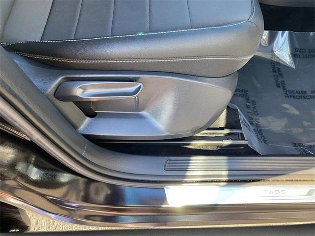 Photo of 2024 Deep Black Pearl Volkswagen Taos