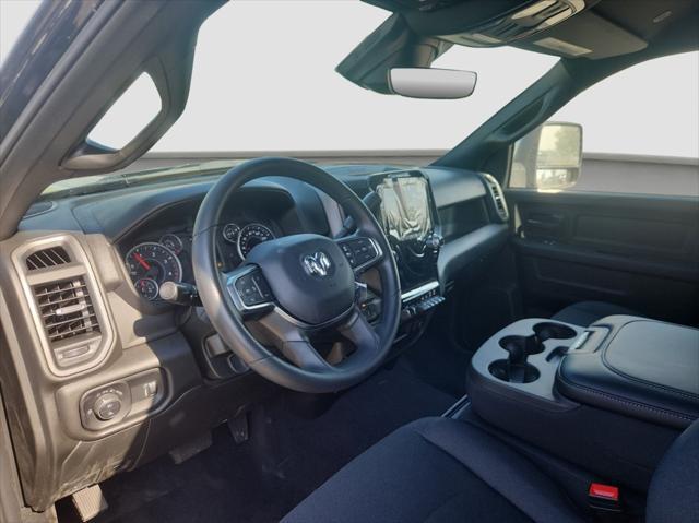 Photo of 2025 Diamond Black Crystal Pearlcoat RAM 3500
