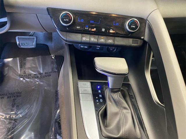 Photo of 2023 Intense Blue Hyundai ELANTRA