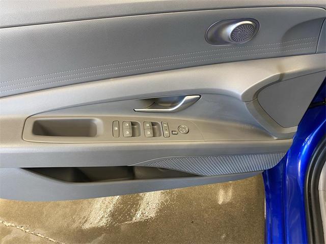 Photo of 2023 Intense Blue Hyundai ELANTRA