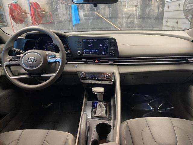 Photo of 2023 Intense Blue Hyundai ELANTRA