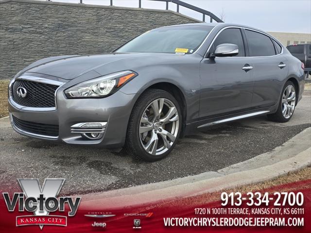 2015 Infiniti Q70L