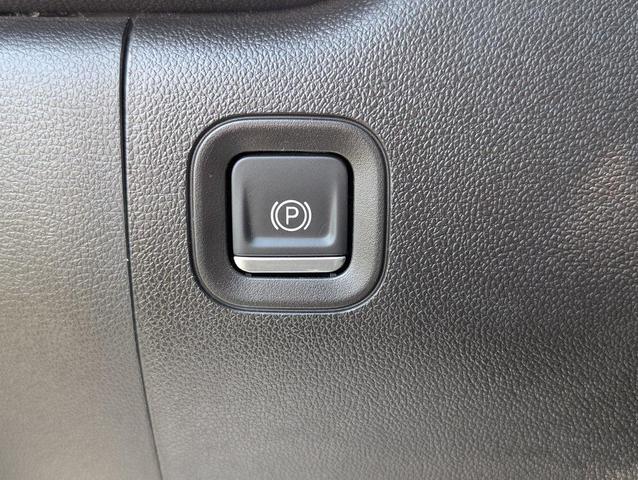 Photo of 2023 Onyx Black GMC Sierra 2500