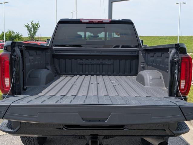 Photo of 2023 Onyx Black GMC Sierra 2500