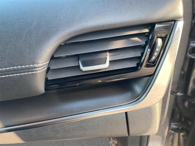 Photo of 2022 Gun Metallic Nissan Rogue
