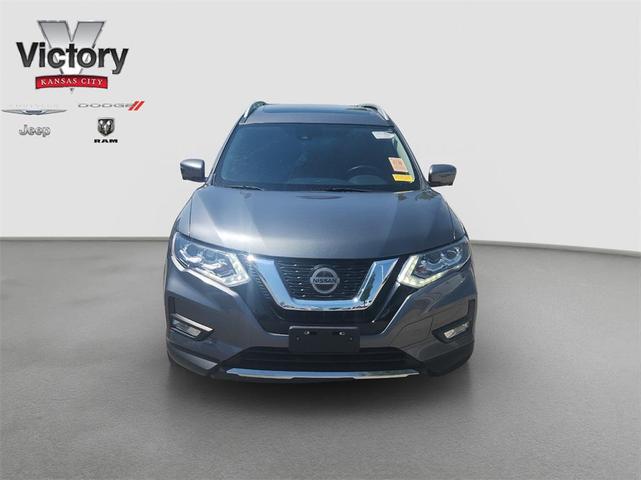 Photo of 2022 Gun Metallic Nissan Rogue