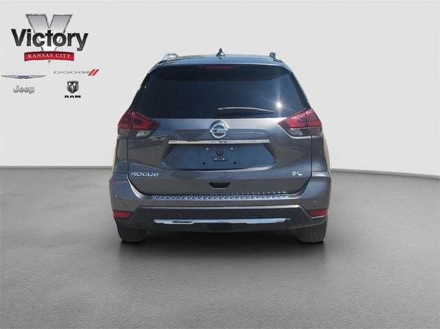 Photo of 2022 Gun Metallic Nissan Rogue
