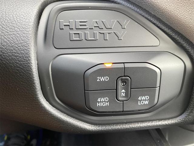 Photo of 2025 Granite Crystal Metallic Clearcoat RAM 3500