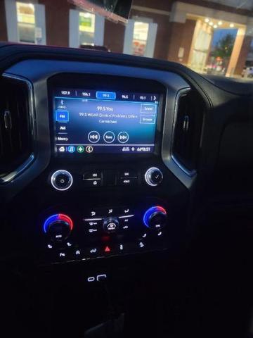 Photo of 2021 Silver GMC Sierra 1500