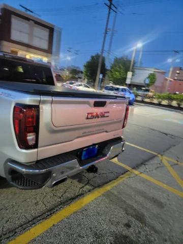 Photo of 2021 Silver GMC Sierra 1500