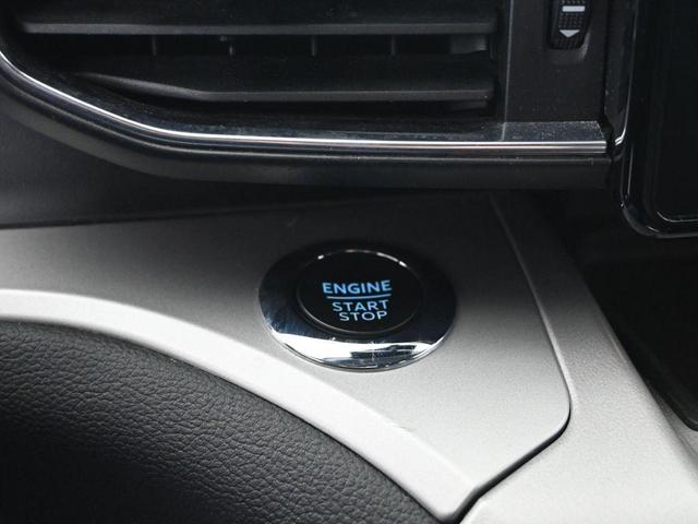 Photo of 2023 Silver Metallic Ford Explorer