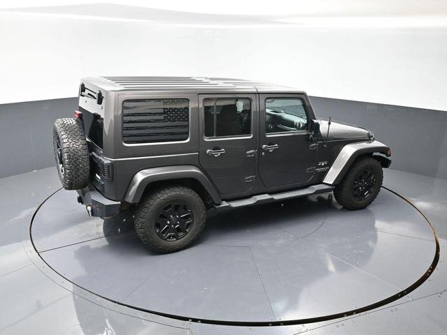 Photo of 2016 Granite Crystal Clearcoat Metallic Jeep Wrangler Unlimited