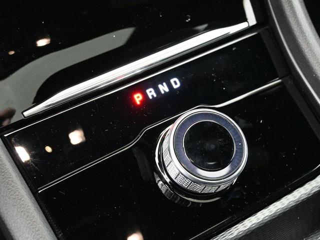 Photo of 2025 Silver Zynith Jeep Grand Cherokee