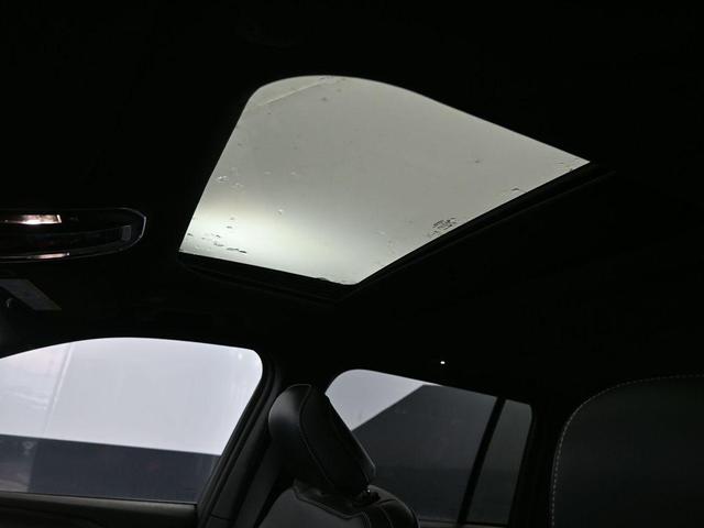 Photo of 2025 Silver Zynith Jeep Grand Cherokee