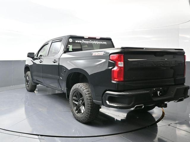 Photo of 2021 Black Chevrolet Silverado 1500