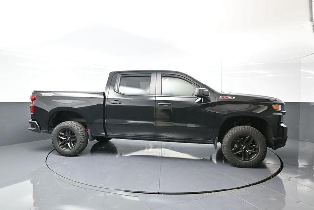Photo of 2021 Black Chevrolet Silverado 1500