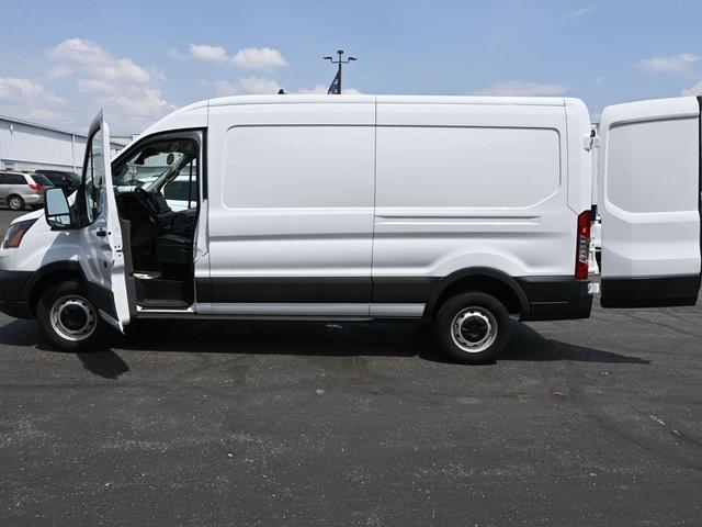 Photo of 2023 Oxford White Ford Transit-250