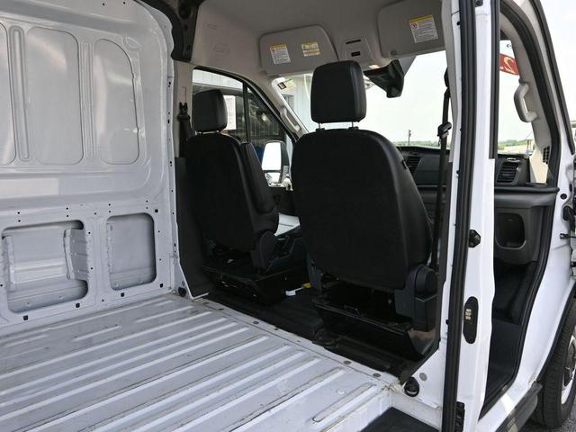 Photo of 2023 Oxford White Ford Transit-250