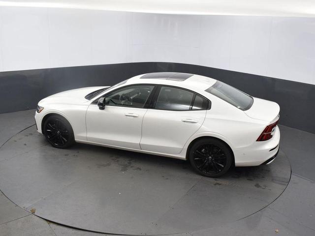 Photo of 2024 White Volvo S60
