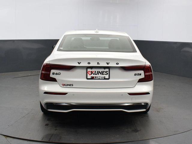 Photo of 2024 White Volvo S60
