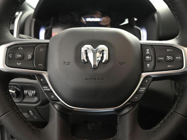 Photo of 2025 Bright White Clearcoat RAM 1500