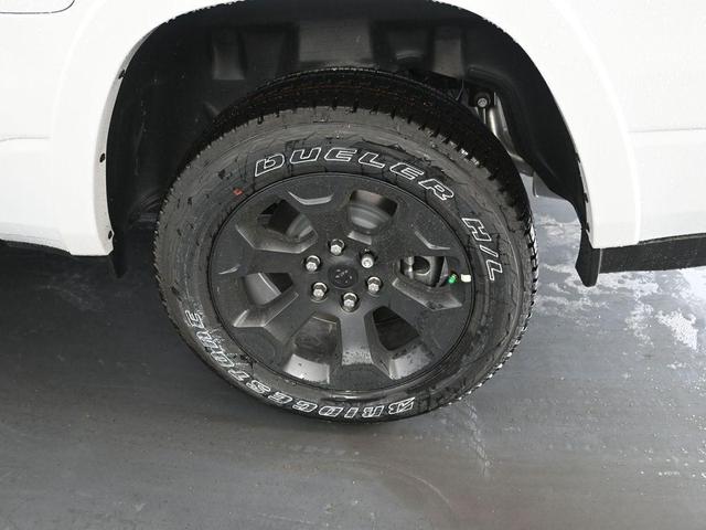 Photo of 2025 Bright White Clearcoat RAM 1500