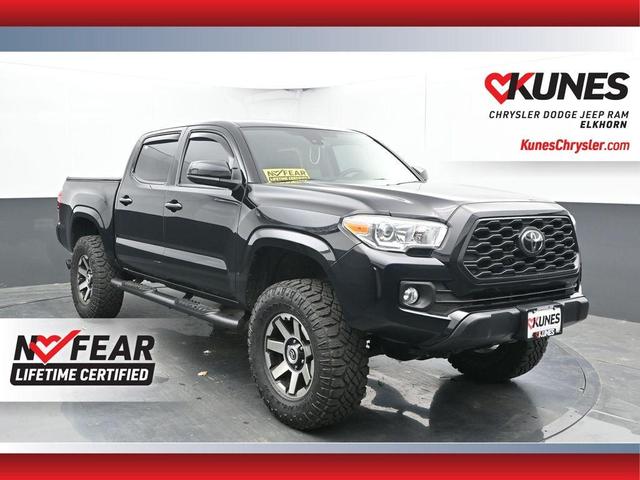 Photo of 2020 Black Toyota Tacoma