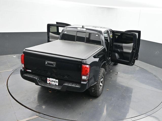 Photo of 2020 Black Toyota Tacoma