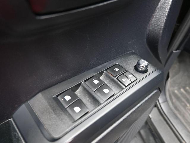 Photo of 2020 Black Toyota Tacoma