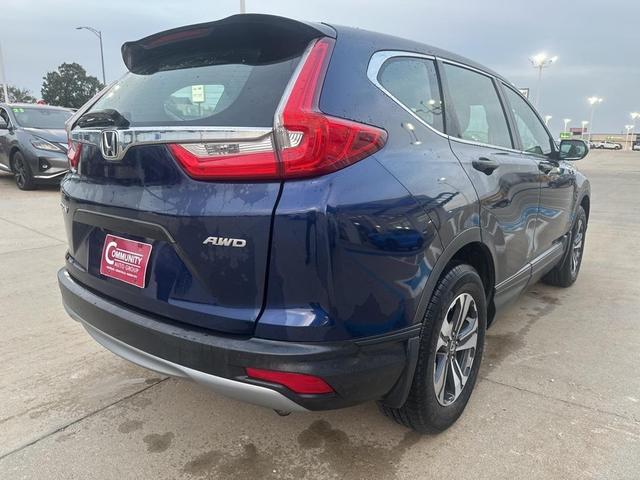 Photo of 2017 Obsidian Blue Pearl Honda CR-V